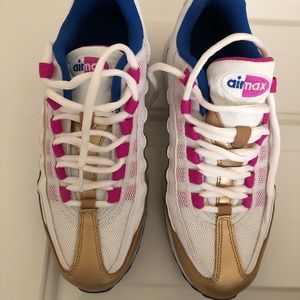 Nike Air Max 95 Size 5.5